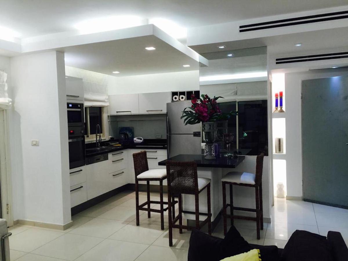 Regency Residence With Pool - Next The Beach Herzliya Exterior foto